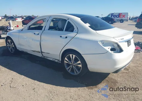 2018 Mercedes-Benz C 300 4Matic from USA, damaged, VIN 55SWF4KB7JU245698
